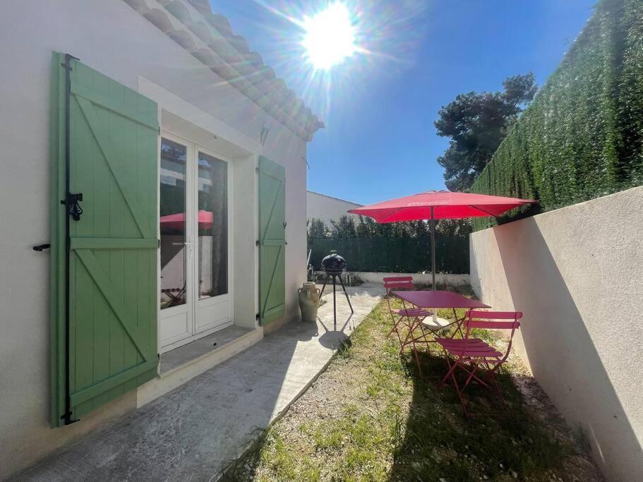 Logement Cosy Cuisine / Terrasse / Bbq Ollioules Ngoại thất bức ảnh